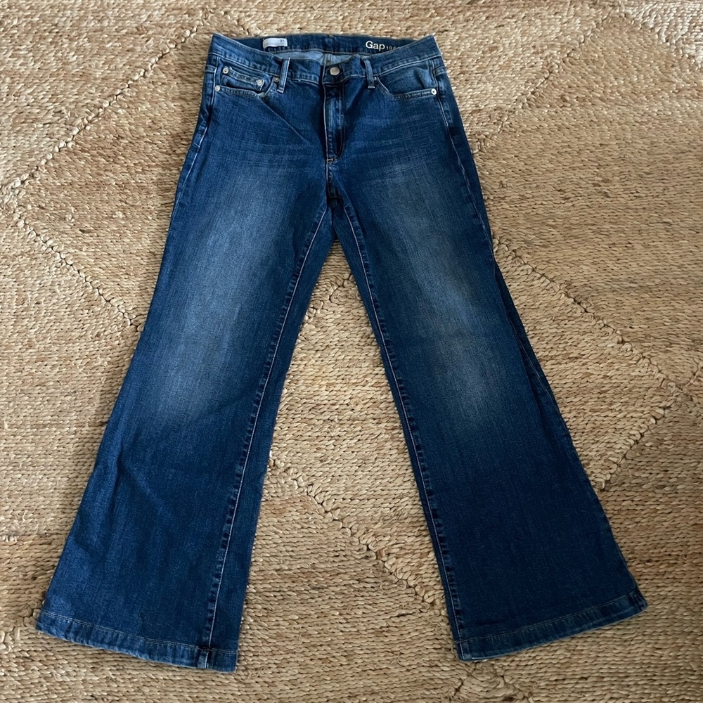 GAP Authentic Flare Jeans Women’s Size 31R